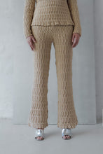 Load image into Gallery viewer, Wave Knit Trousers Straw